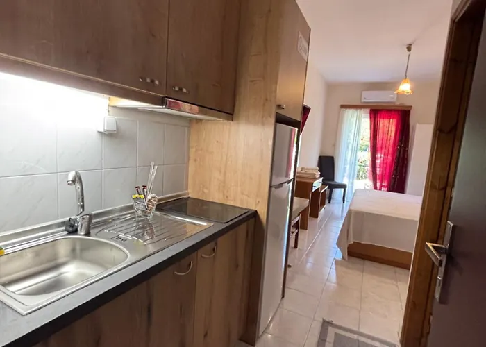 Aparthotel παντέλειο 3*